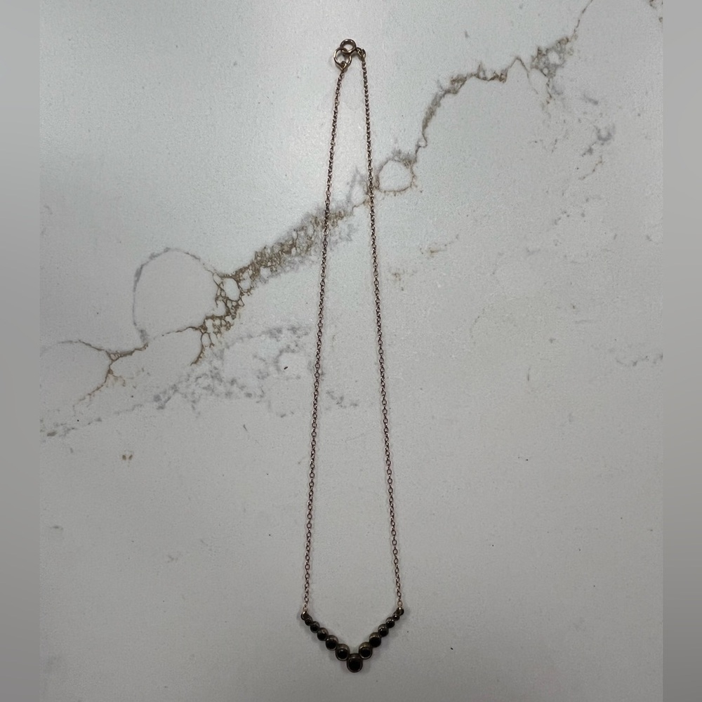 Elegant Black Rose Gold Necklace